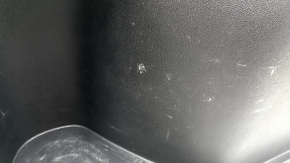 Ornament arc stânga Kia Niro 17-19 HEV, PHEV negru, sub cortină, fără subwoofer, cu mufă, zgârieturi, element de fixare rupt