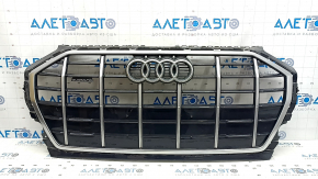Grilă radiator Audi Q5 80A 21-25 negru lucios, emblemă și ornament cromat, Quattro, găuri non-standard, zgârieturi