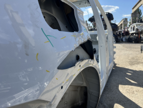 Aripă spate dreapta Audi Q5 80A 18-25 pe caroserie, albă, îndoită, fragment lipsă