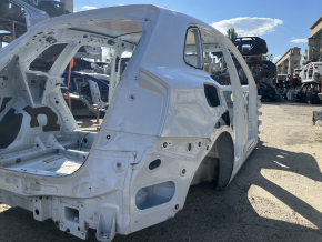 Aripă spate dreapta Audi Q5 80A 18-25 pe caroserie, albă, îndoită, fragment lipsă