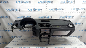 Торпедо передняя панель с AIRBAG Audi Q3 8U 15-18 черная
