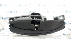 Торпедо передняя панель с AIRBAG Audi Q3 8U 15-18 черная