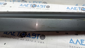 Ornament ușă dreapta față inferioară Audi Q3 8U 16-18 puncte, uzat