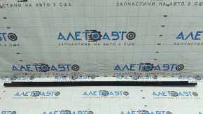 Ușă-sticlă turnare central față dreapta VW Tiguan 18-24 crom