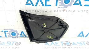 Заглушка обшивки двери багажника правая Audi Q3 8U 15-18 черная, царапины