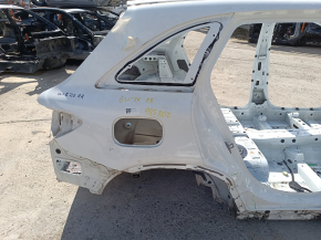 Aripă spate dreapta Mercedes GLC 16-22 SUV pe caroserie, alb, cute, apus de soare