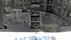 Protecție centrală bară față Audi Q3 8U 16-18, fragment lipsă, uzată, spartă
