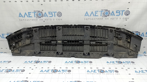Protecție centrală bară față Audi Q3 8U 16-18, fragment lipsă, uzată, spartă