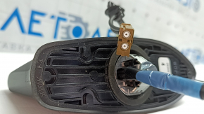 Антенна плавник Nissan Ariya 23-26 с корпусом, царапины