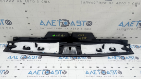 Накладка проема багажника Mercedes W167 GLE 350 450 20-26 темно серая, царапины