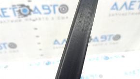 Bandă parbriz stânga VW Tiguan 18-24 negru mat, zgârieturi, rupturi