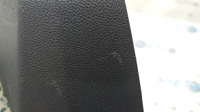 Накладка обшивки арки багажника правая VW Tiguan 18-24 черная под 3 ряда, царапины
