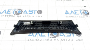 Накладка центральной консоли передняя Mercedes W167 GLE 20-23 коричневая