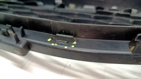 Решетка радиатора в сборе grill Mercedes W167 GLE 20-23 хром, под радар и камеру, с эмблемой, с подсветкой, сломаны крепления, тычки