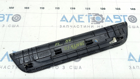 Накладка порога задняя правая внешняя Hyundai Santa FE 19-23 черная