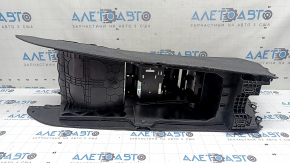 Консоль центральная Mercedes W167 GLE 20-26 темно серая, отпаена накладка