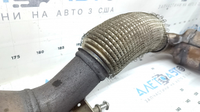 Țeava de eșapament cu convertor catalitic Audi Q3 8U 15-18 CCTA are o plasă ruptă și este ruginită