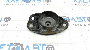 Опора амортизатора задняя правая Audi Q3 8U 15-18