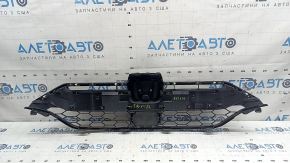 Решетка радиатора grill в сборе Honda CRV 20-22 со значком, hybrid, под радар, царапины на эмблеме