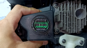 Far față dreapta Hyundai Santa FE 21-23 halogen + LED