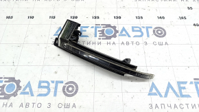 Поворотник зеркала левый Audi Q3 15-18
