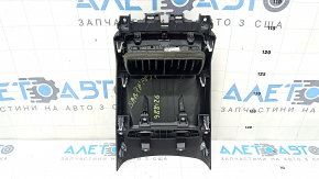 Ornament consolă centrală spate Hyundai Santa FE 21-23 negru, cu deflector de aer, fără porturi de încărcare, zgârieturi