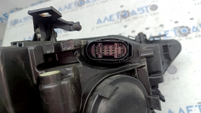 Фара передняя левая в сборе Audi A4 B8 13-16 рест ксенон led, под полировку, царапины, желтит led