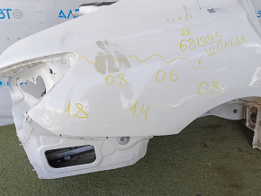 Aripă spate dreapta Mercedes CLA 14-19 tăiată, cu stâlp central, albă, îndoită, după reparație