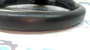 Volan gol Audi A4 B8 13-16 3 spițe, piele neagră, fără butoane, fără strat protector, zgârieturi, uzat