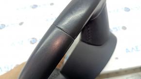Volan gol Audi A4 B8 13-16 3 spițe, piele neagră, fără butoane, fără strat protector, zgârieturi, uzat
