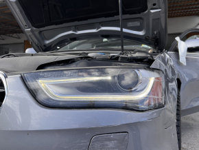 Фара передняя левая в сборе Audi A4 B8 13-16 рест ксенон led, под полировку, царапины, желтит led