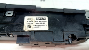 Blocul de butoane al consolei centrale BMW X3 G01 18-21 pentru senzorii de parcare