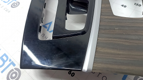 Накладка центральной консоли BMW X3 G01 18-21 черная, вставка дерево структурное,, царапины