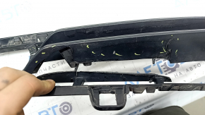 Grila inferioară a barei de protecție față BMW X5 G05 19-23 sub radar, crăpături, fragmente lipsă