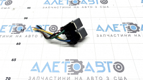 Блок реле подкапотный правый Toyota Camry v55 15-17
