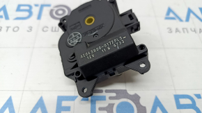 Actuatorul motorului care acționează ventilatorul de încălzire și ventilație pentru Toyota Camry v55 15-17 SUA