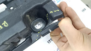Suport prag dreapta BMW X5 G05 19-26 mare, crăpat