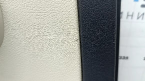 Ornamente ușă, placă spate stânga, Mercedes X167 GLS 450 20-26, gri închis, inserție și cotieră, piele bej, mulaj sub lemn închis Burmester, sub scaun, zgârieturi, lovituri
