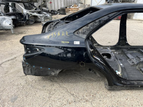 Четверть крыло задняя правая Toyota Camry v55 15-17 usa на кузове, черная, вмятинка, тычка