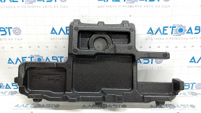 Spuma de plastic a portbagajului modelului Mercedes X167 GLS 450 580 20-26 este ruptă
