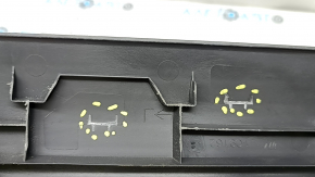 Ornament prag interior stânga față Mercedes X167 GLS 450 580 20-23 gri închis, zgârieturi, uzat, necesită curățare, elemente de fixare rupte