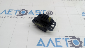 Buton parcare Alfa Romeo Giulia 20-23 negru cu crom, zgârieturi