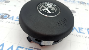 Airbag în volanul șoferului Alfa Romeo Giulia 17-23 negru, zgârieturi, îndoitură