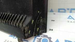 Protecție partea inferioară dreapta față Audi A4 B8 08-16, crăpături, fragment lipsă