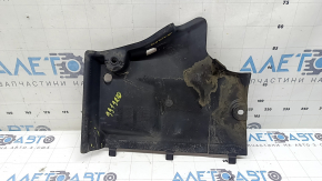 Protecție partea inferioară dreapta față Audi A4 B8 08-16, crăpături, fragment lipsă