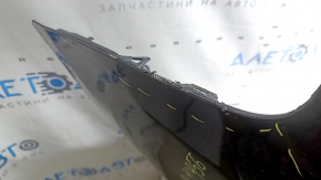 Bara spate nefinisată pentru Alfa Romeo Giulia 17-20 cu senzori de parcare, neagră, pânză de păianjen, crăpată, uzată, suport deteriorat, suport rupt