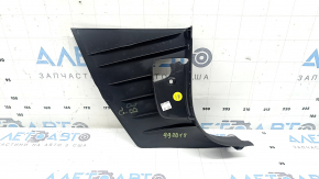 Накладка передней стойки нижняя левая VW Passat b8 16-19 USA черная, потерта