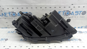 Фара передняя левая VW Passat b8 16-19 USA галоген, под полировку, потерта, паутинка