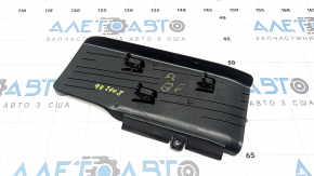 Площадка для отдыха ноги VW Passat b8 16-19 USA потертости, надломаны крепления