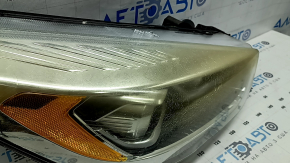 Фара передняя правая в сборе Ford Escape MK3 17-19 рест ксенон+led светлая, пожелтело стекло, потрескался лак